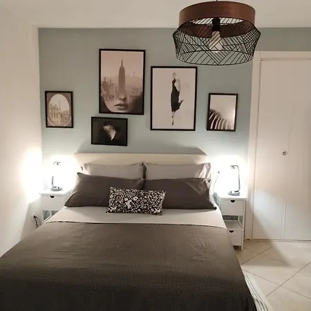 Al Mare 22 3* Бари