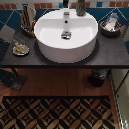 Al Mare 22 3* Бари